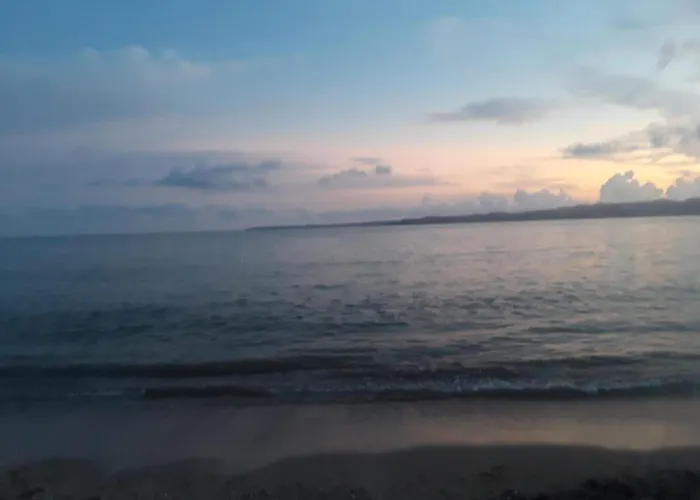 Ocean Breeze Hotel & Restaurant
